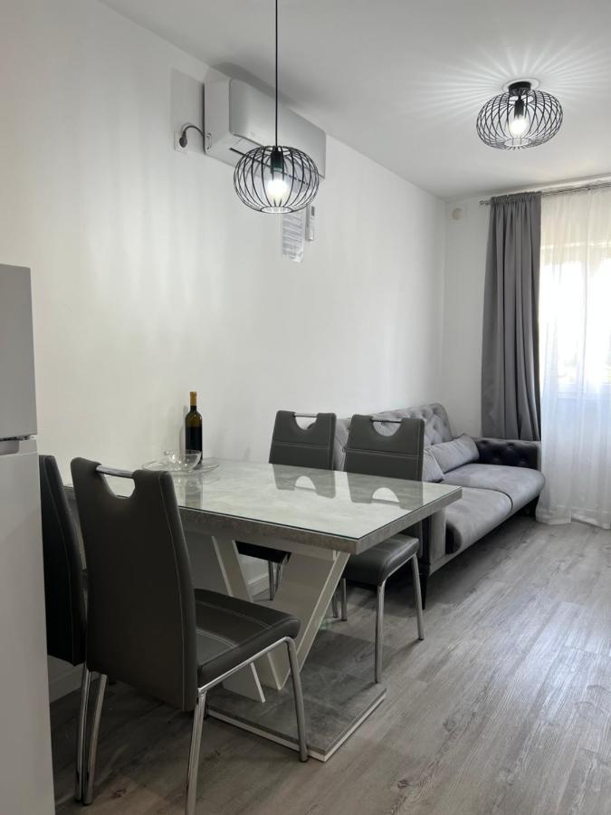 Apartmani M&L Medulin Exterior foto